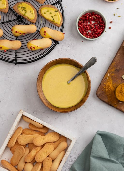 07 Golden Milk Glaze Min